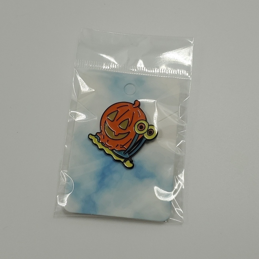 SpongeBob Squarepants Halloween Pumpkin Shell Gary Pin/Brooch - Picture 5 of 7